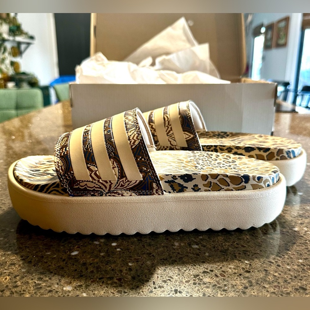 Adidas Adilette Platform Slides